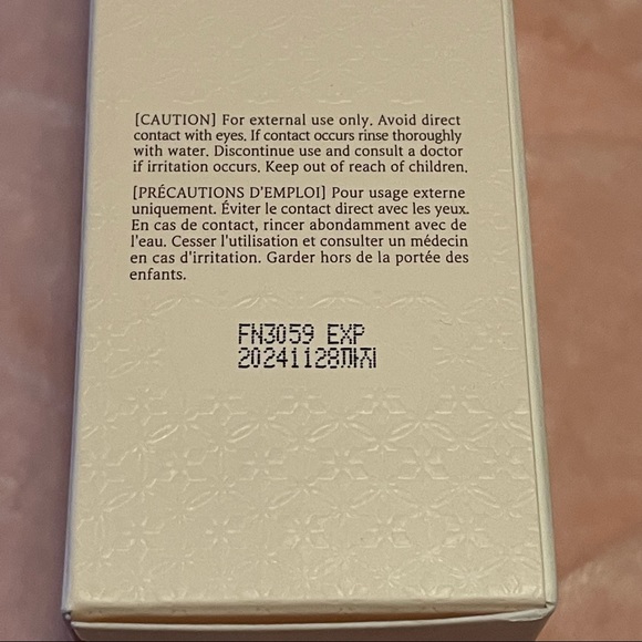 Sulwhasoo Gentle Cleansing Oil - Picture 5 of 5